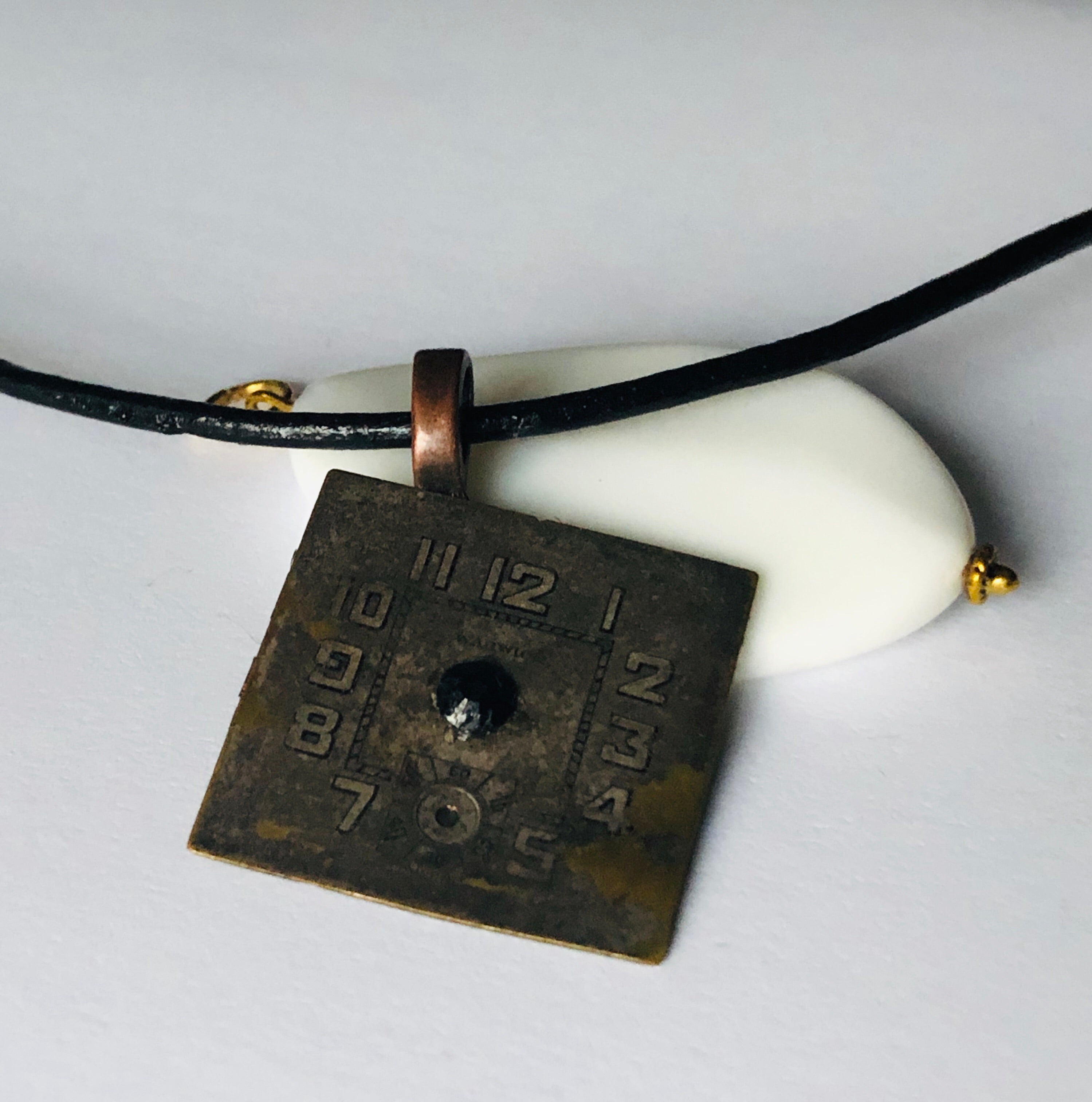 Single Face of Time Pendant Necklaces